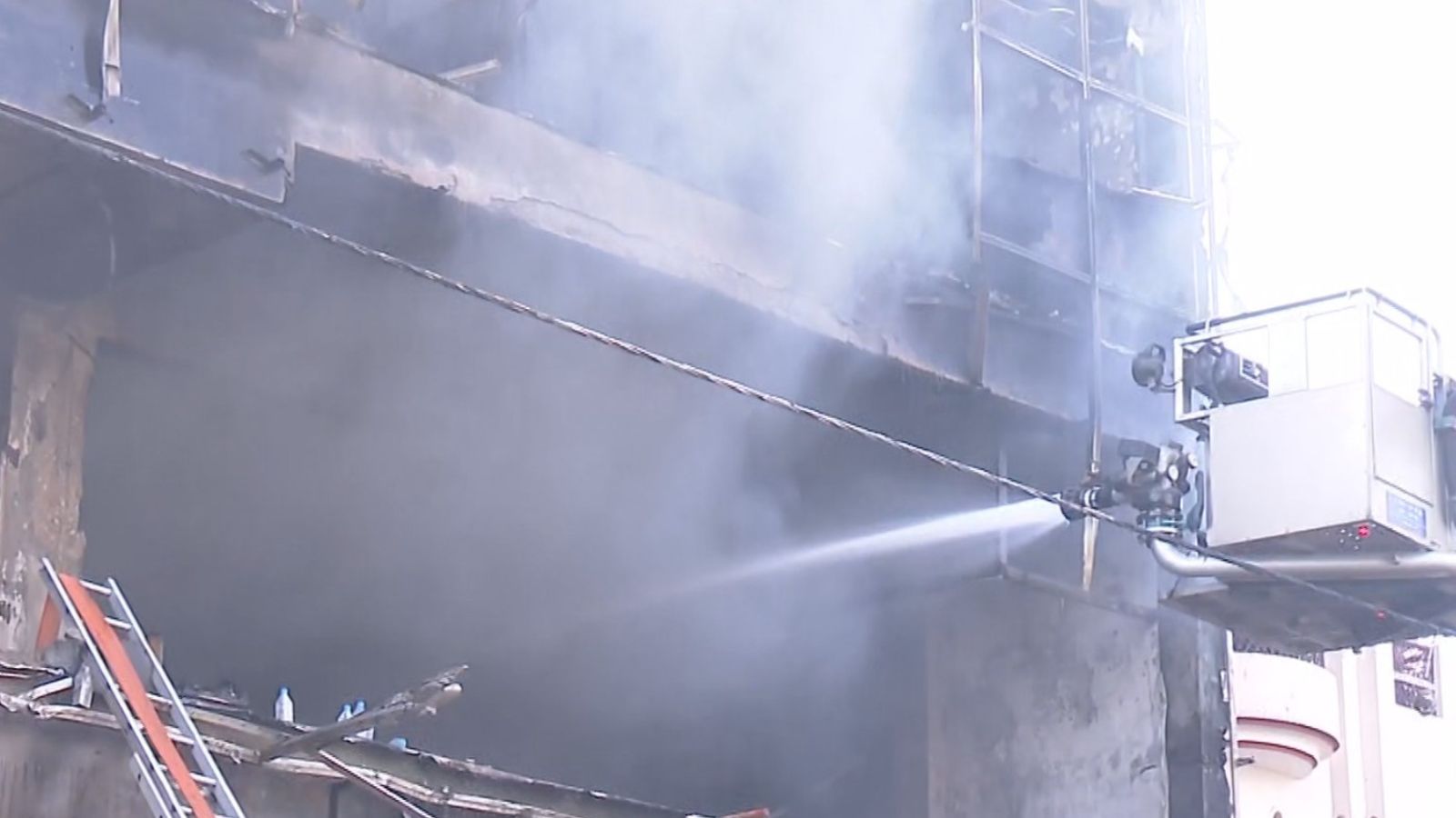 At least 14 students killed in Lucknow building fire