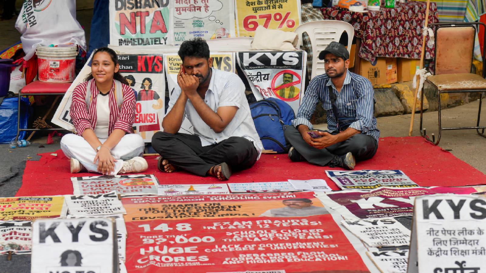 CJP protest day 11: Wangchuk's sugar drops; Dipke targets BJP's 'virus' remark, flags paper leaks