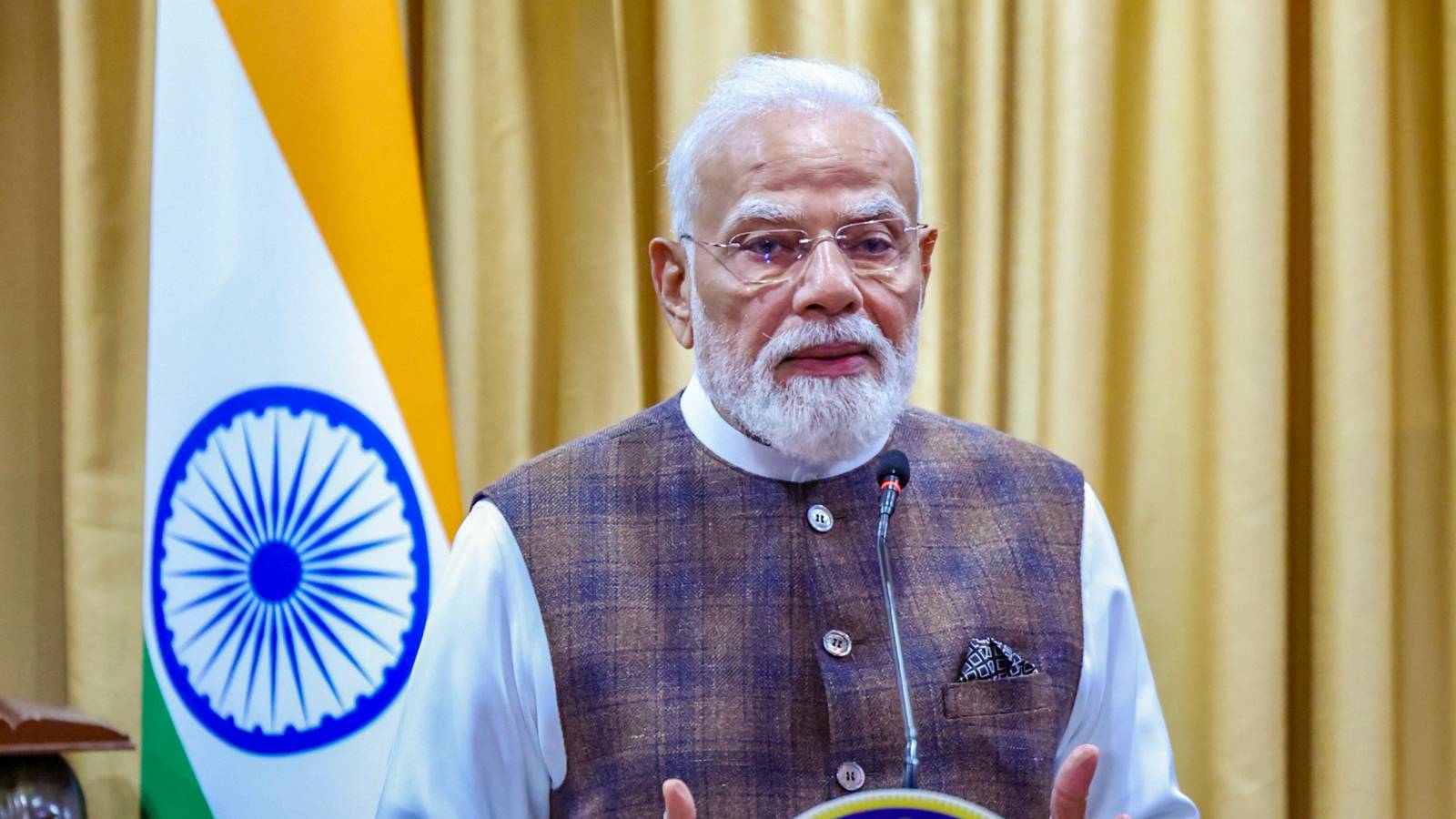 PM Modi urges freedom of navigation in Hormuz strait during talks with Iran Prez