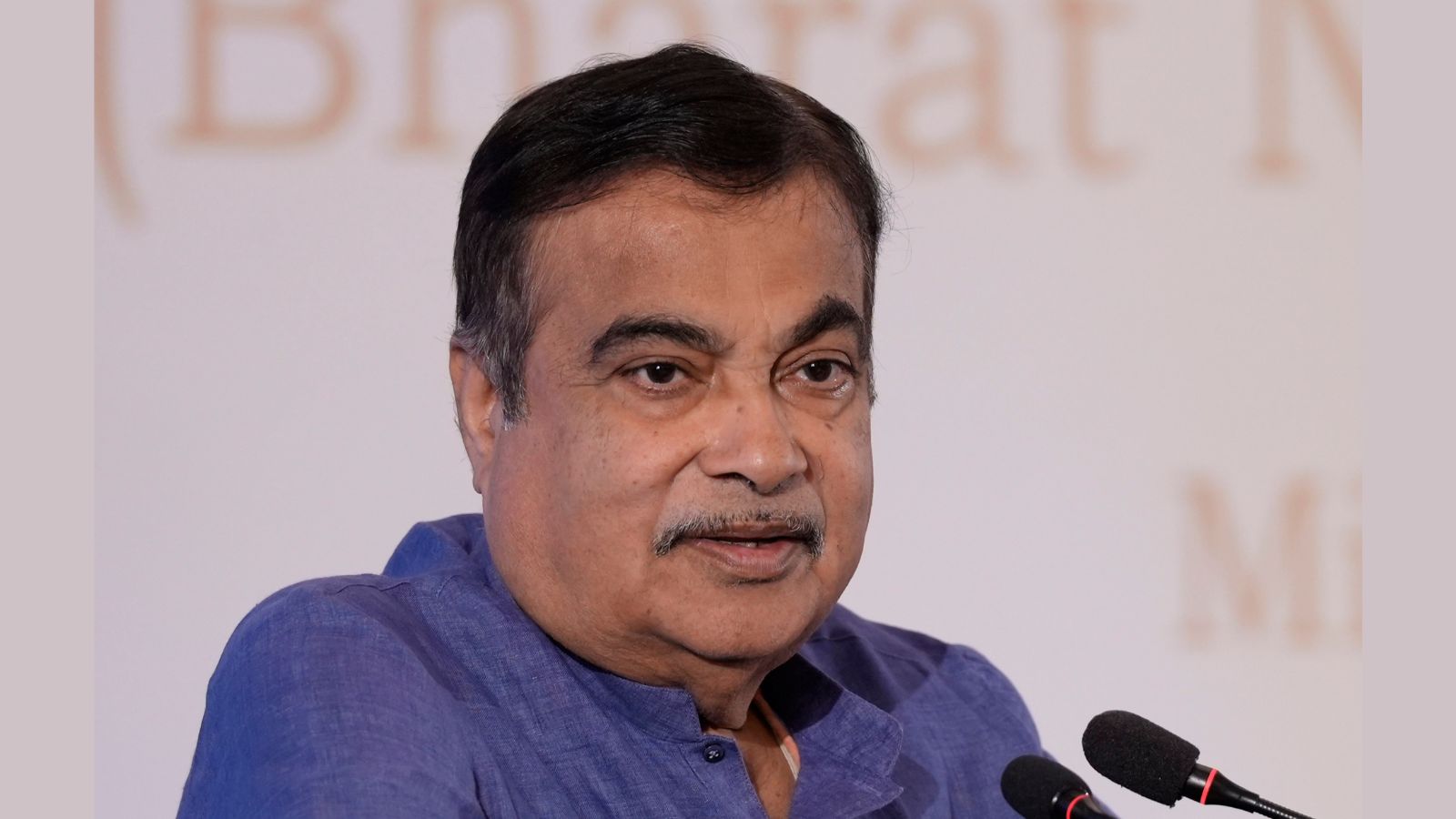 India testing hydrogen-powered transport on 10 routes, says Union Minister