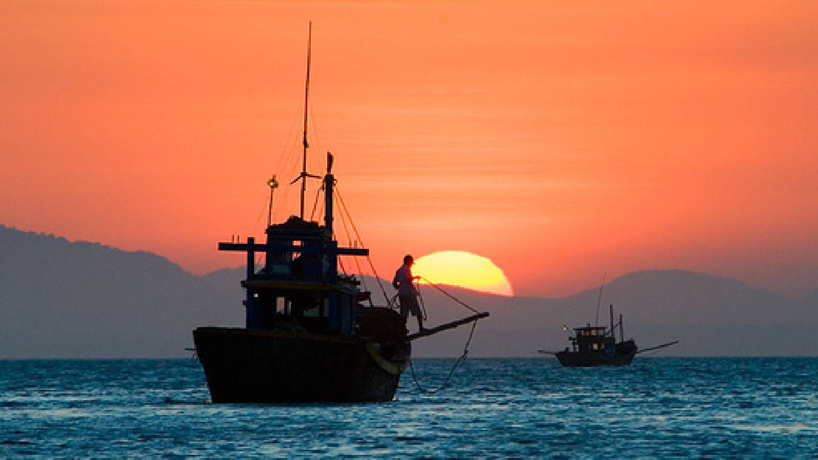 US, UK, 12 other nations reaffirm 2016 ruling invalidating China's claims in South China Sea