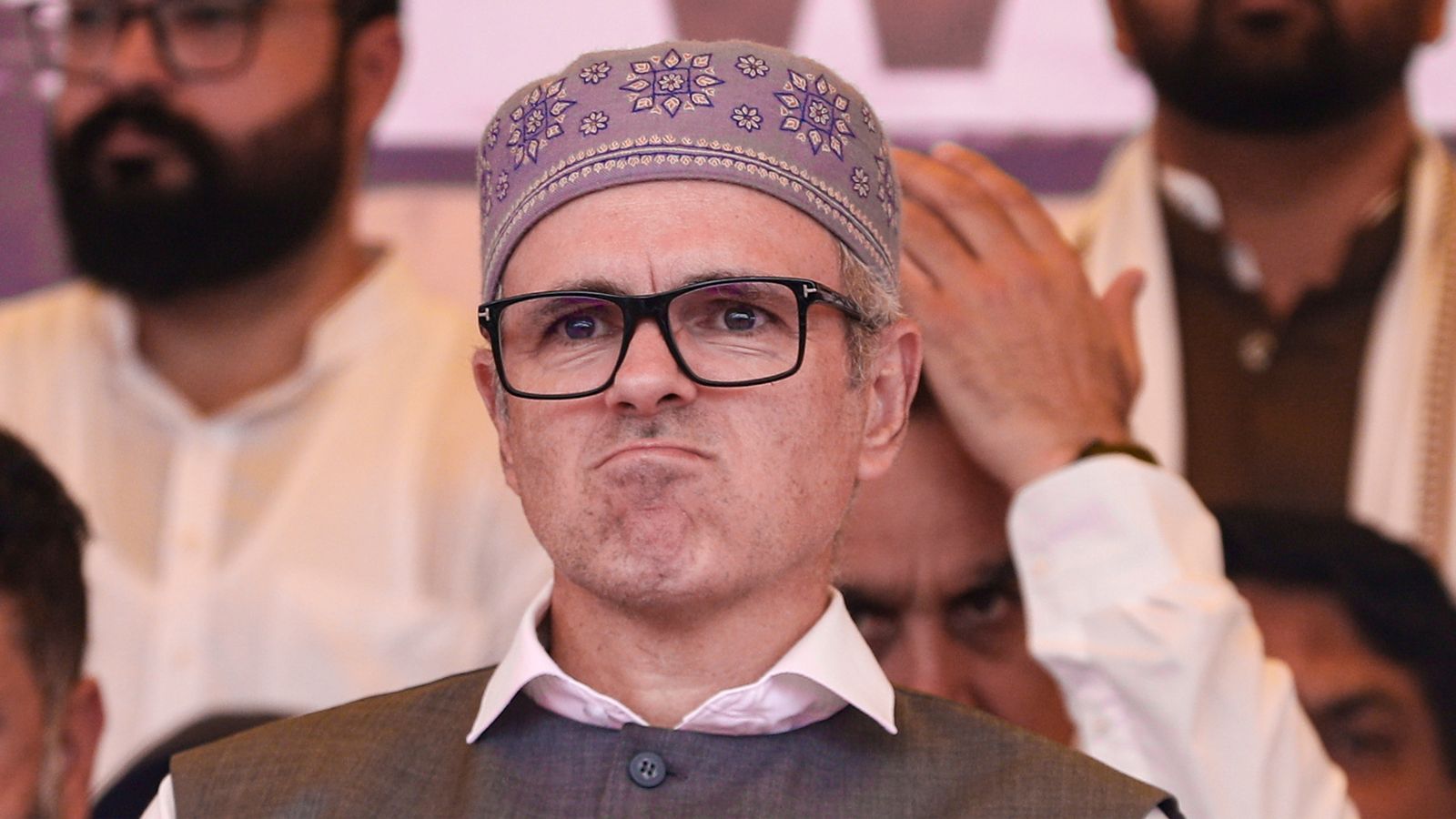 BJP threatens ₹100 crore defamation suit against Omar Abdullah over 'poaching' claim