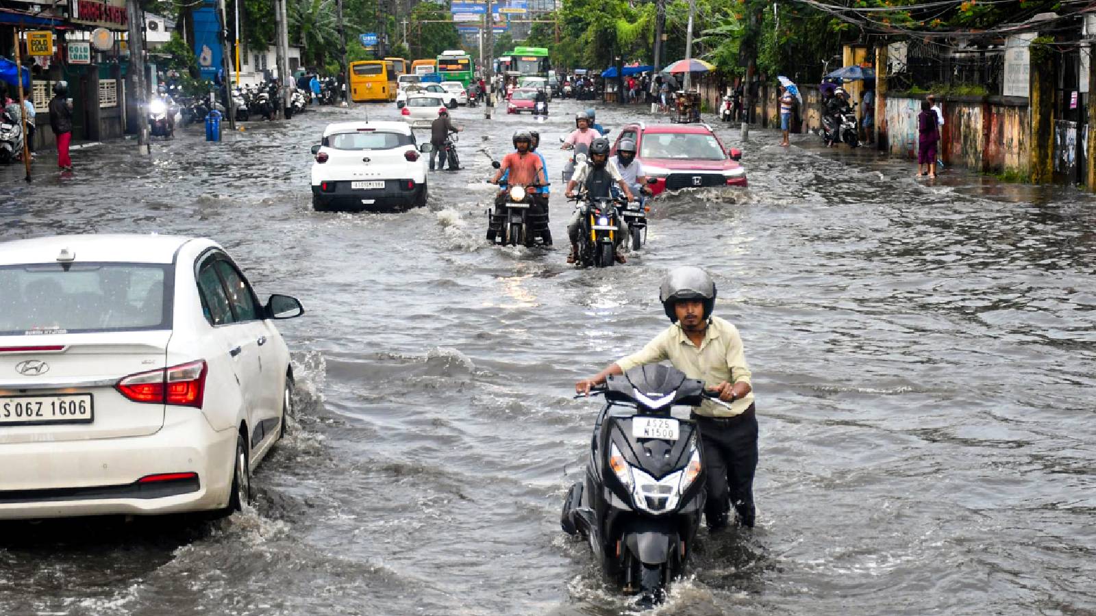 Assam flood situation worsens; toll rises to four, over 37,000 people affected
