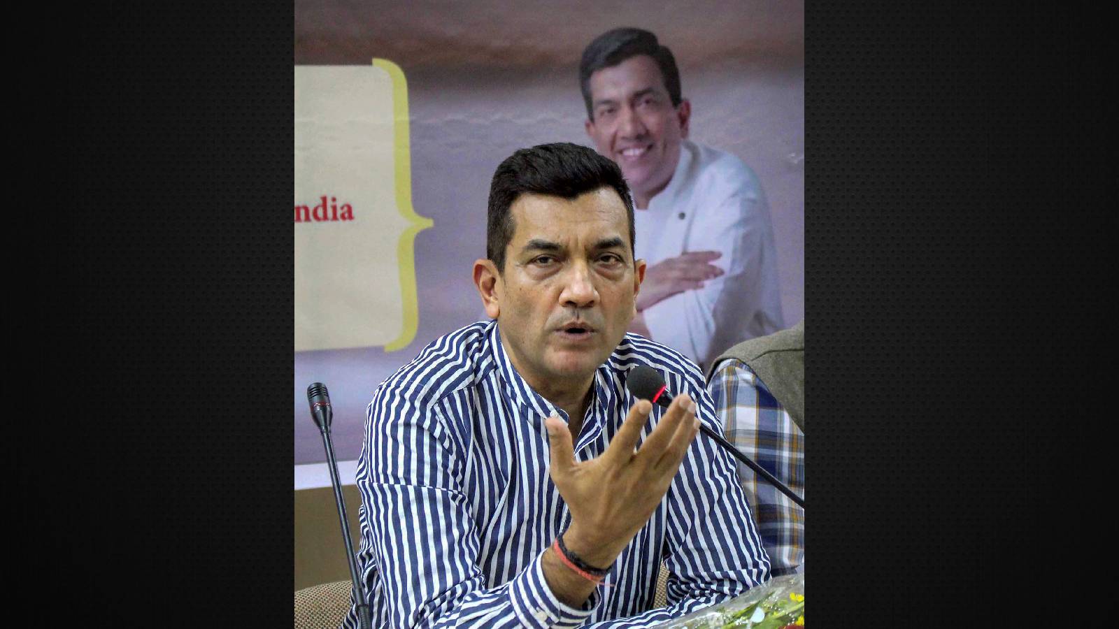 Only Hansal Mehta can helm my biopic: Celebrity chef Sanjeev Kapoor