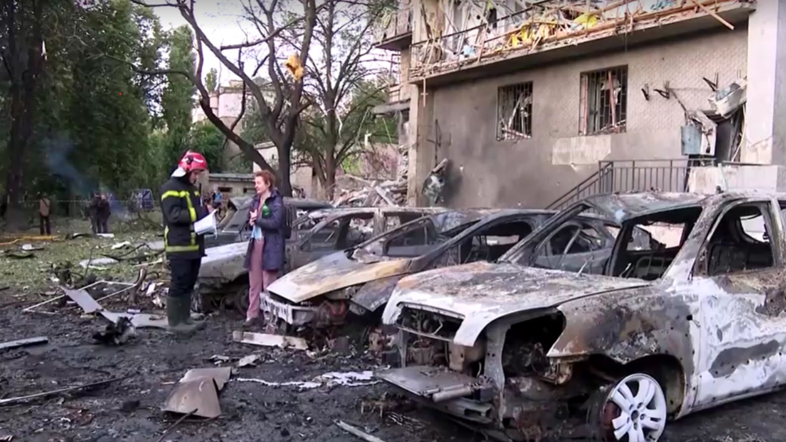 Overnight Russian attack on Kyiv: One killed and eight injured