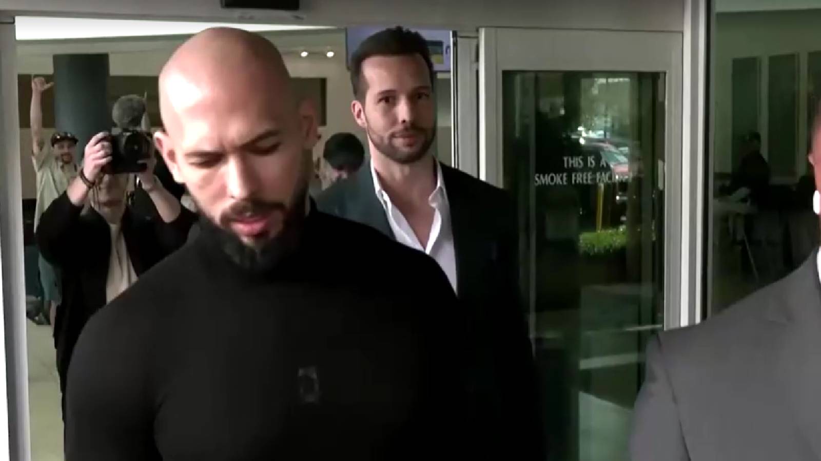 Social media stars Andrew and Tristan Tate arrested in Miami as UK seeks extradition