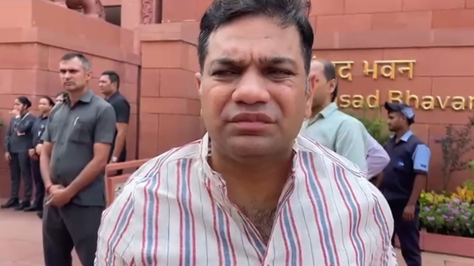 Hibi Eden moves privilege notice in Lok Sabha; says rights of MPs violated