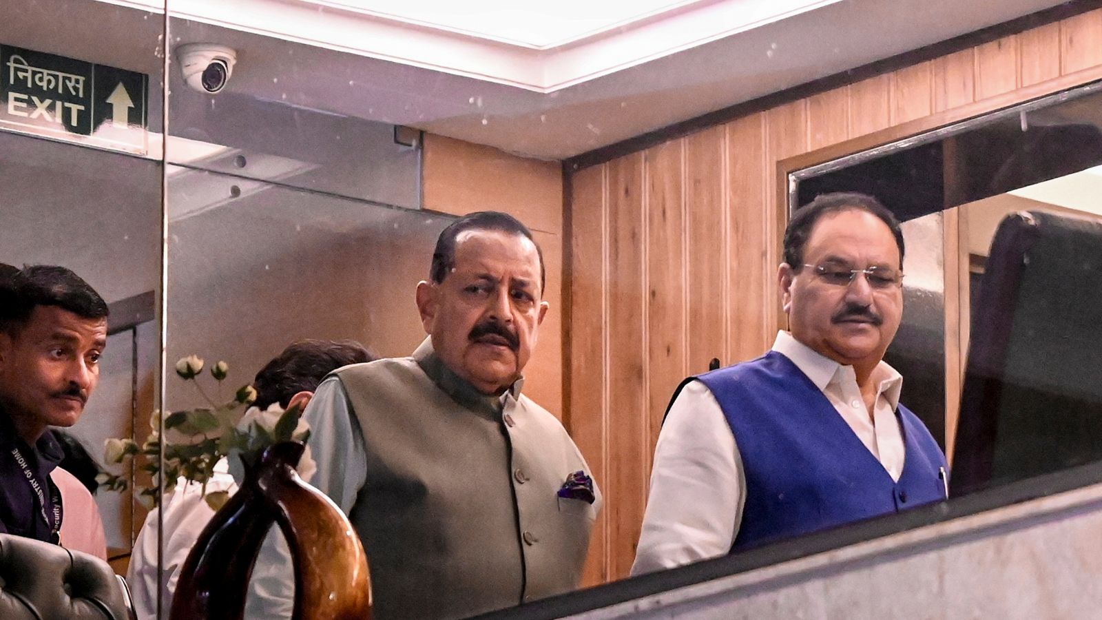 CJP rejects compromise, says Pradhan's resignation non-negotiable