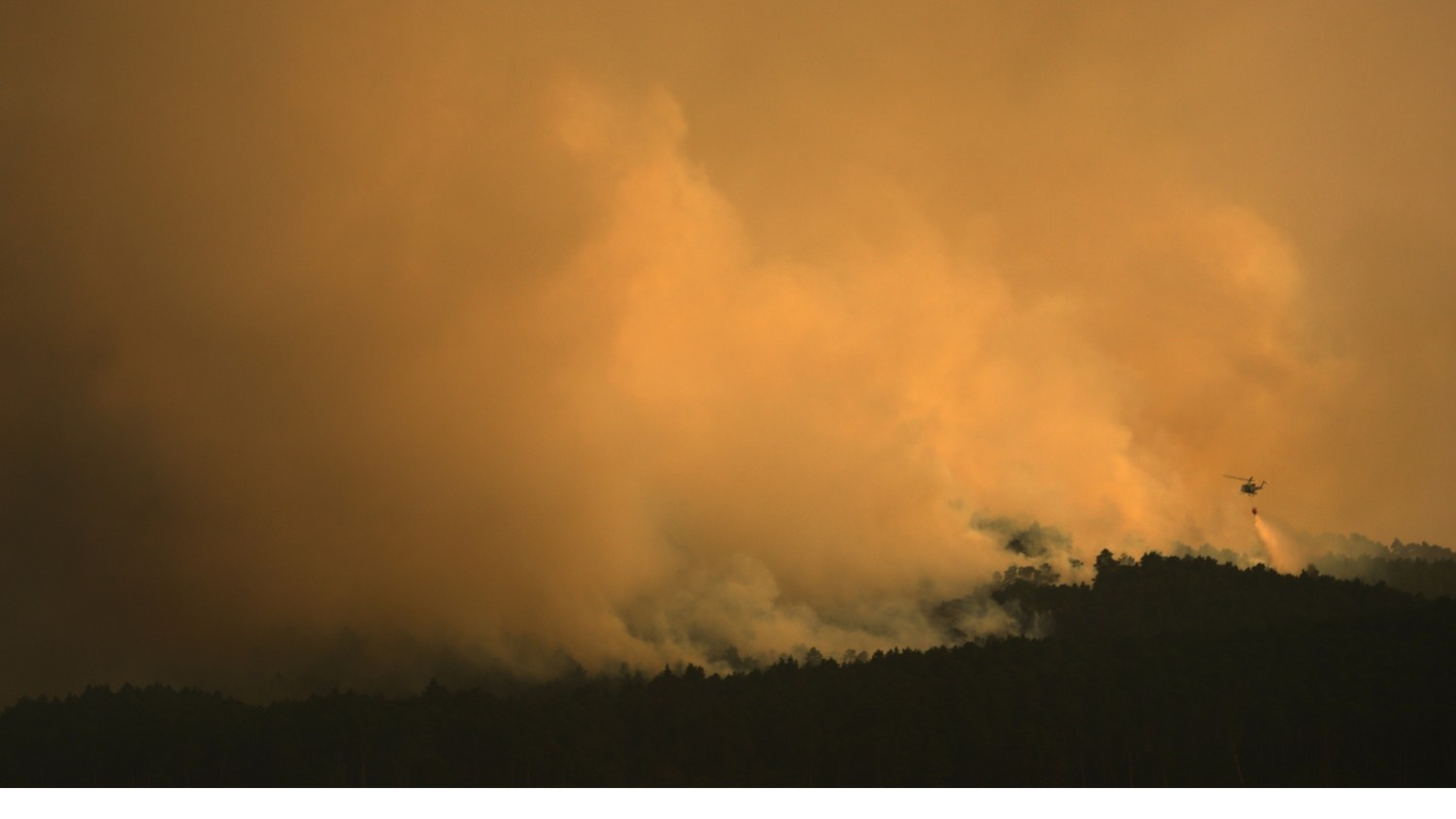 Spain declares emergency after wildfires force mass evacuations