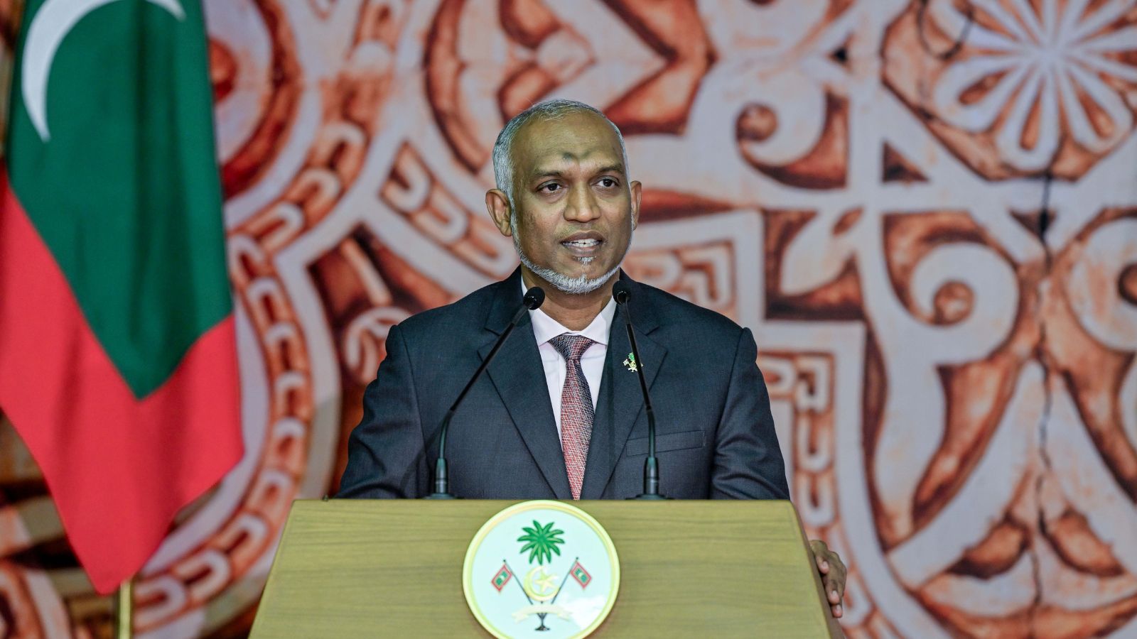 Maldives offers to help revive SAARC after nine-year impasse