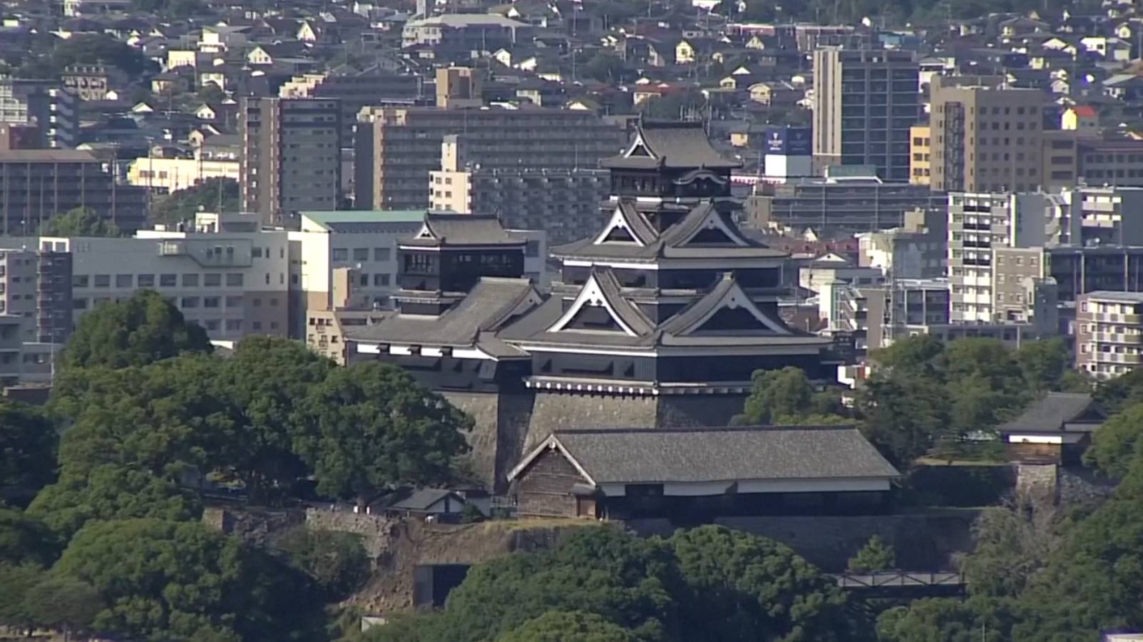 7.1-magnitude earthquake hits southern Japan, tsunami advisory issued