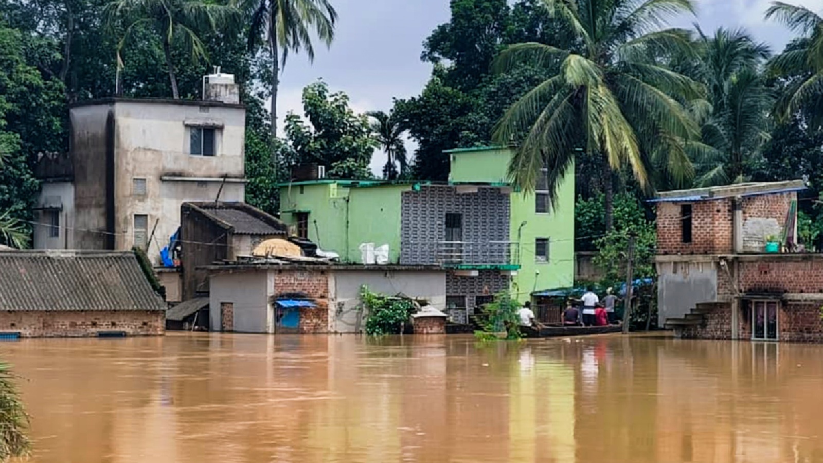 Odisha begins flood damage assessment, promises compensation for affected households
