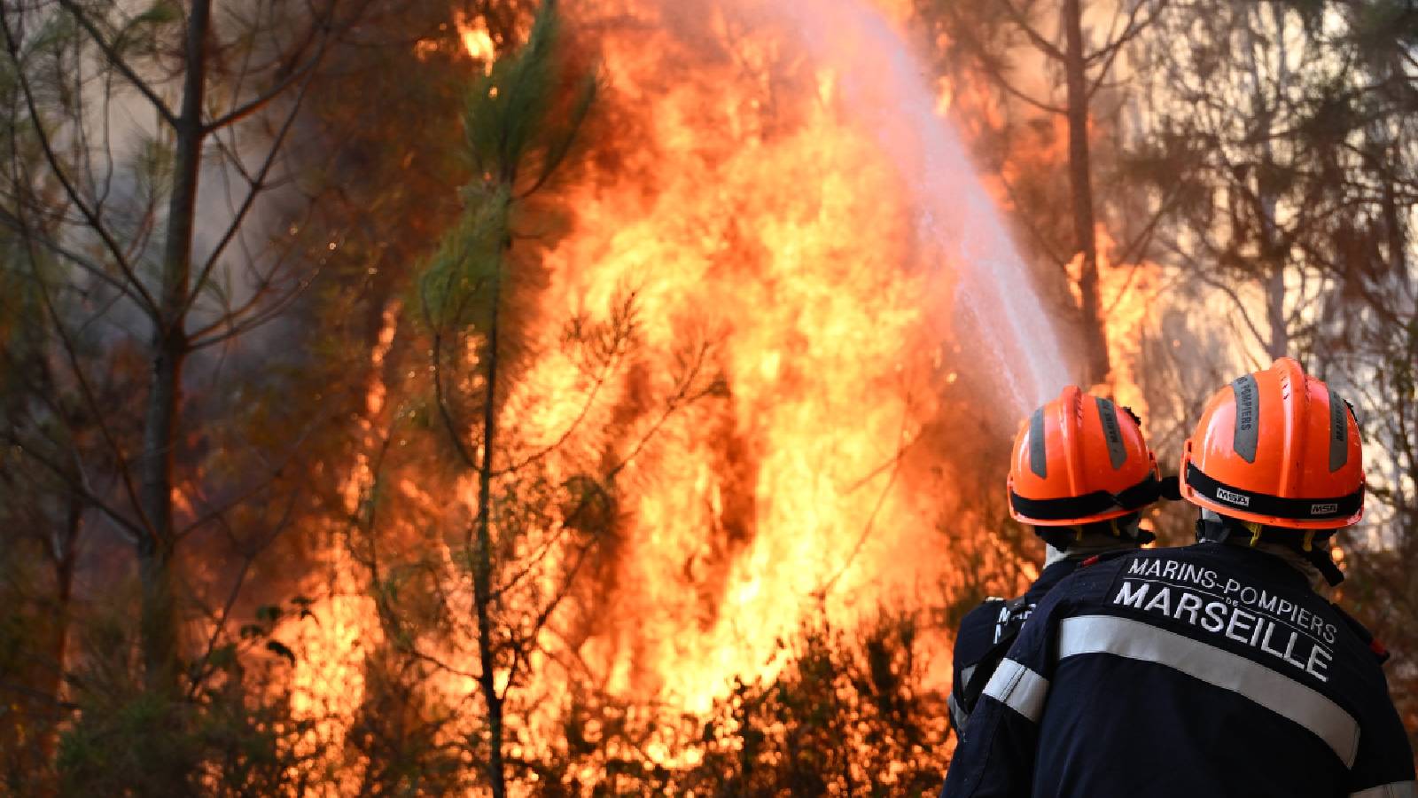 Wildfires sweep across South Europe as three firefighters die in Greece