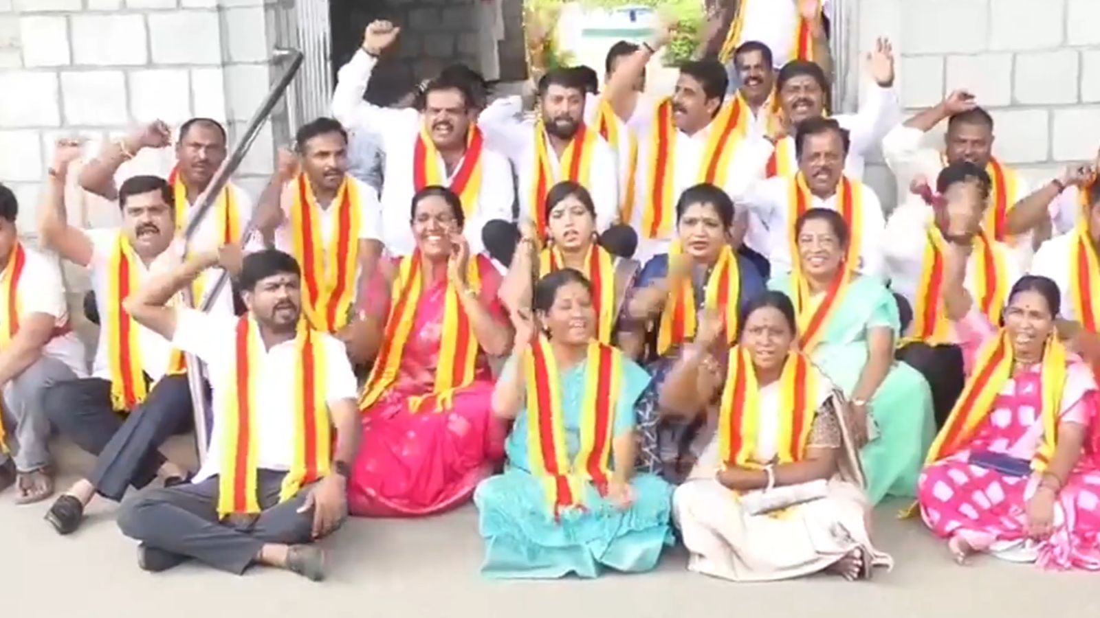 Kannada activists halt screening of Vijay’s Jana Nayagan amid Cauvery water protest