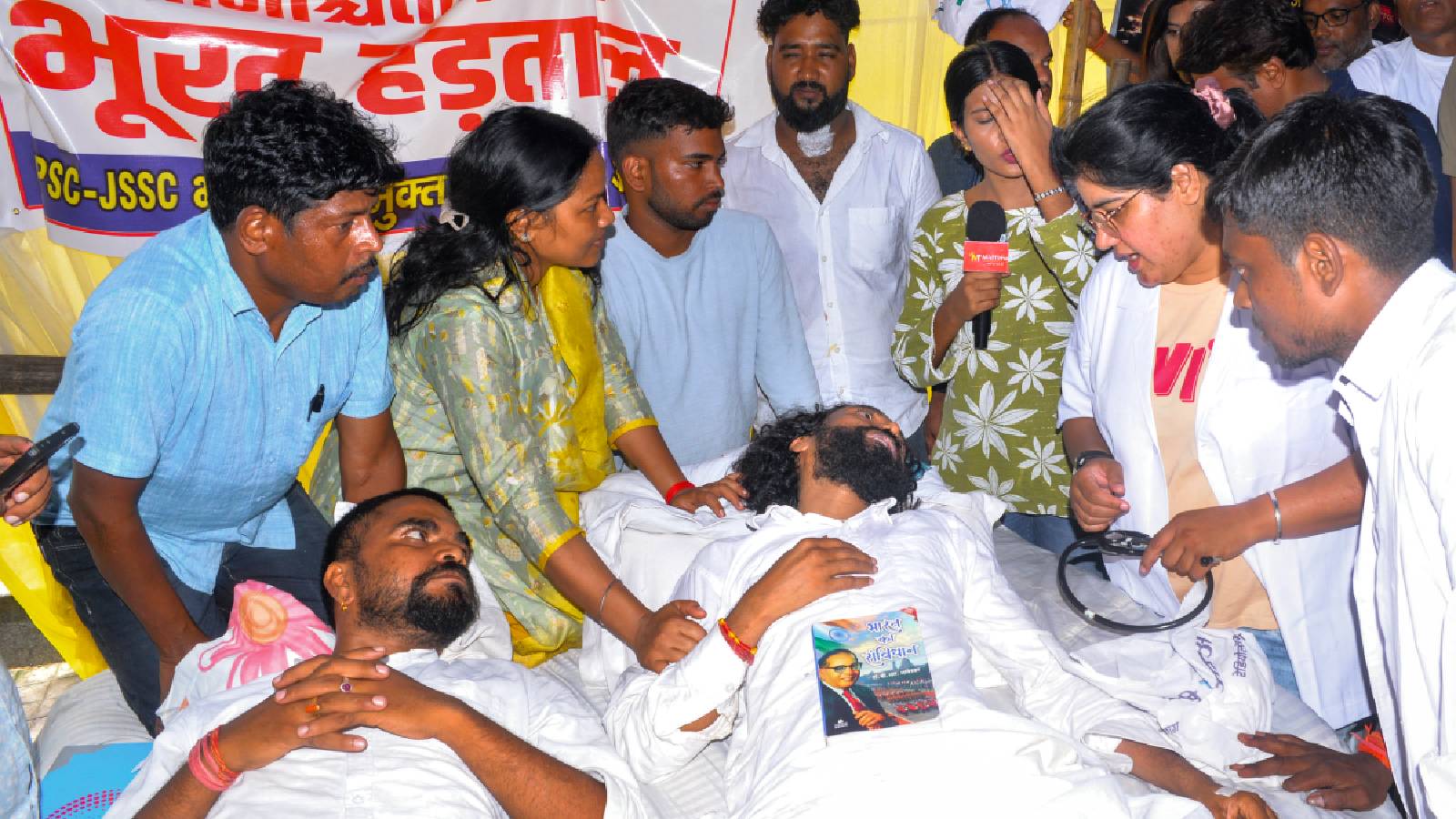 Jharkhand protests: 11-member team formed to hold talks with government