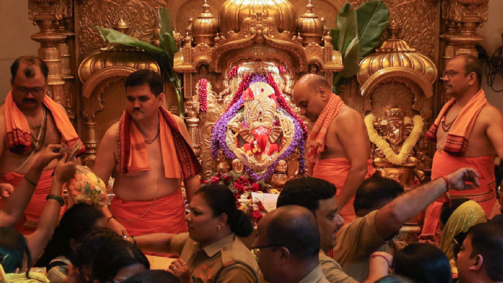 Siddhivinayak donation row: Maharashtra CM orders probe into temple records of last five years