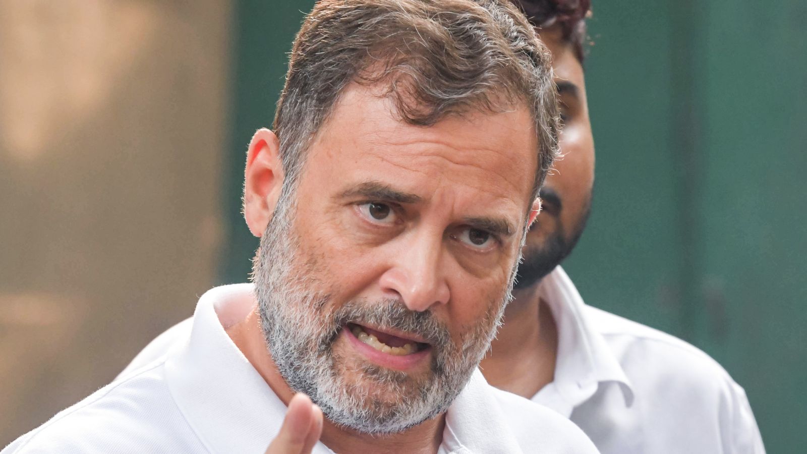 No country can succeed if its women do not express themselves,says Rahul Gandhi