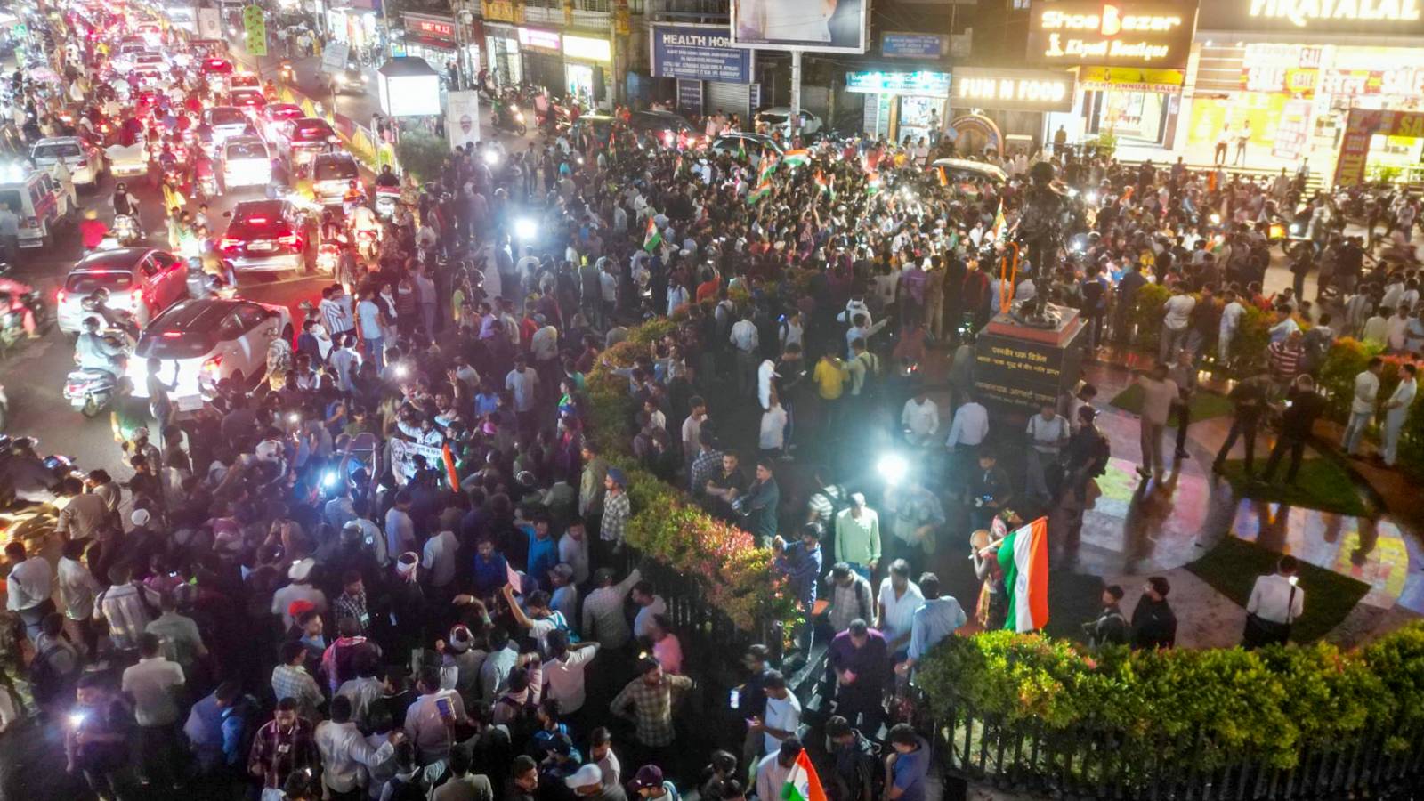 Jharkhand protest: Students to march to State Assembly tomorrow; three JPSC members resign | Highlights