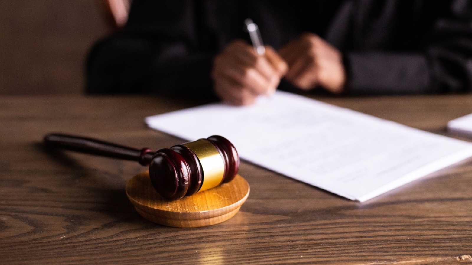 Uttar Pradesh police book 39 advocates over forged LLB marksheets in Prayagraj
