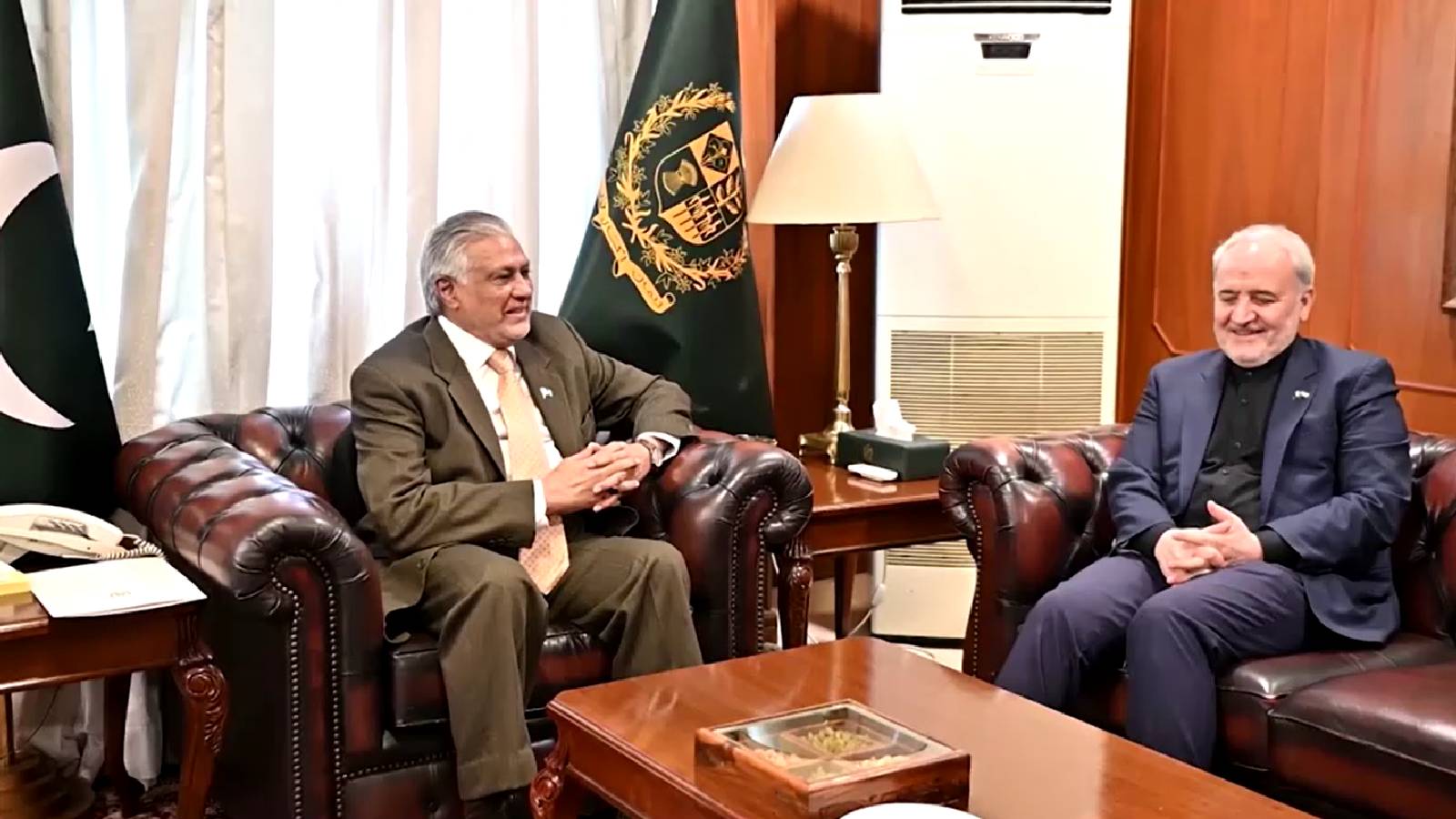 Iran, Pakistan officials meet as Tehran says no progress on reviving US peace deal