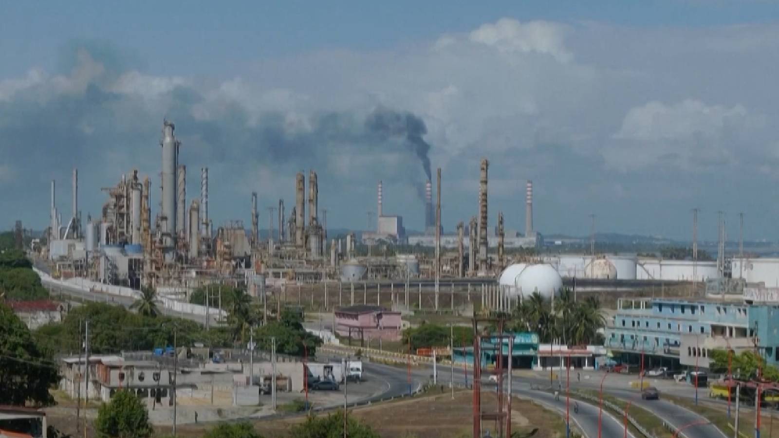 Trump's Venezuela oil deal: What we know so far | Explained