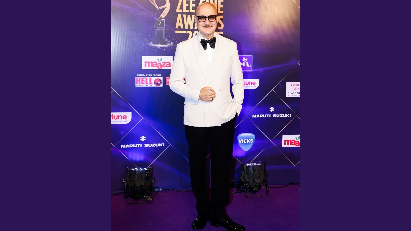 Anupam Kher announces his 555th film, keeps details under wraps