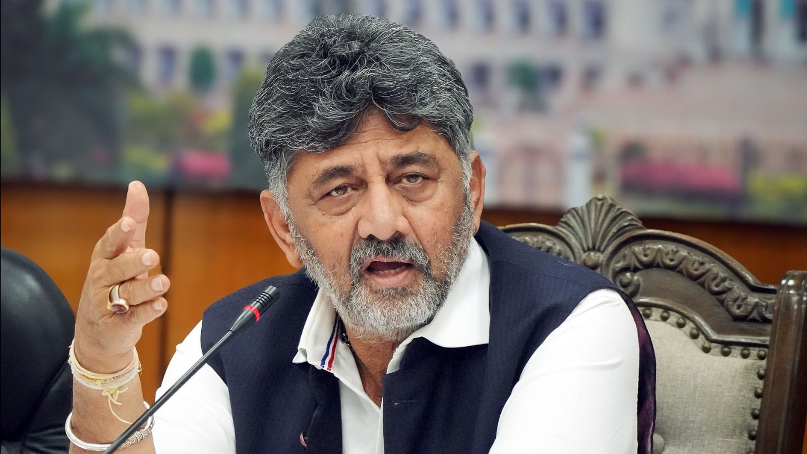 Will take action if Kannadigas sidelined in jobs in state: CM Shivakumar