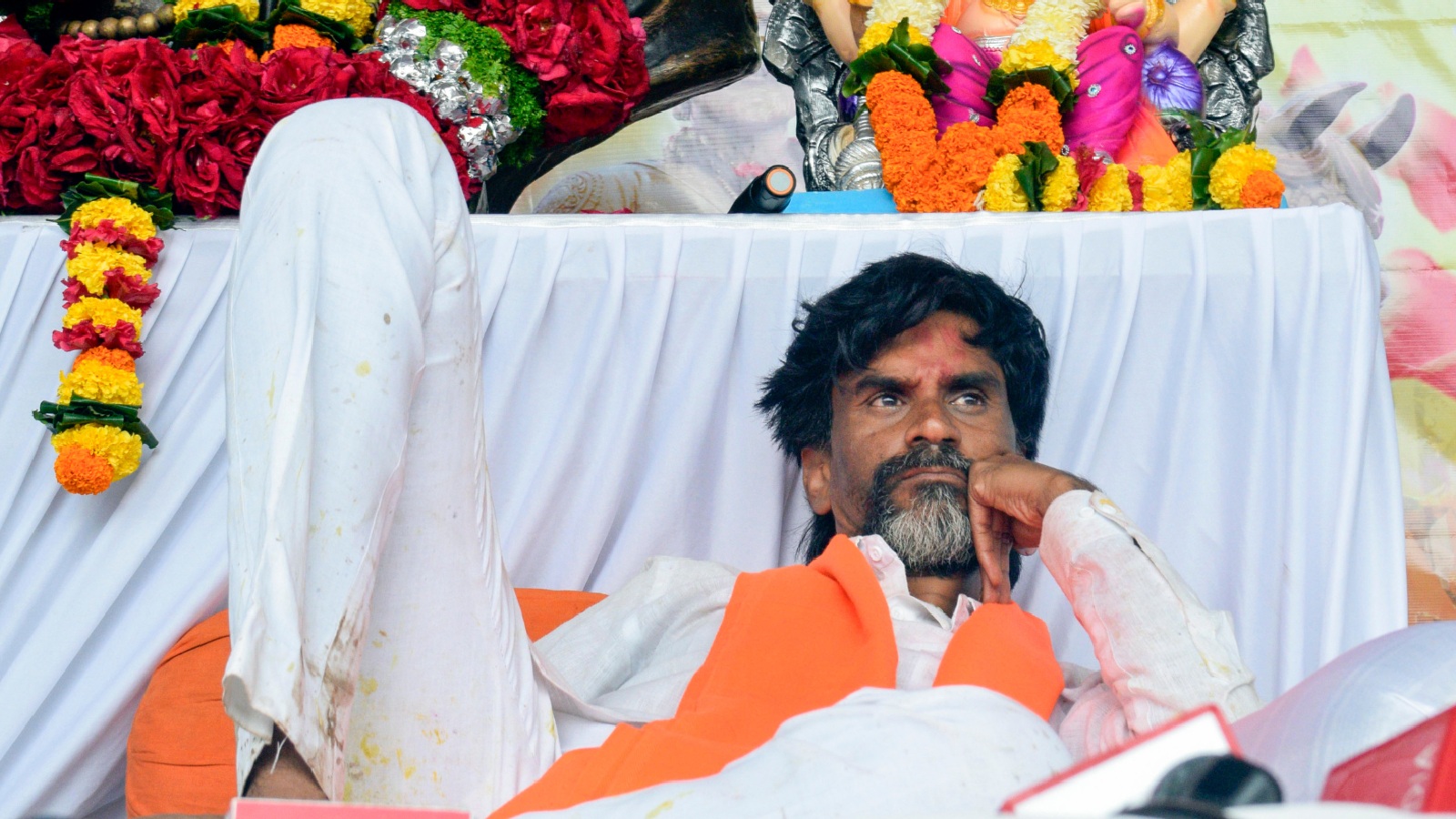 Maratha quota activist Jarange calls for Jalna gathering, warns of shutdown if supporters face action