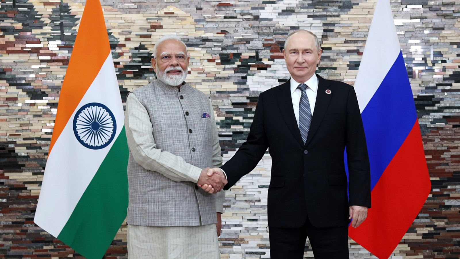 Putin and Modi to hold bilateral meeting ahead of BRICS Summit