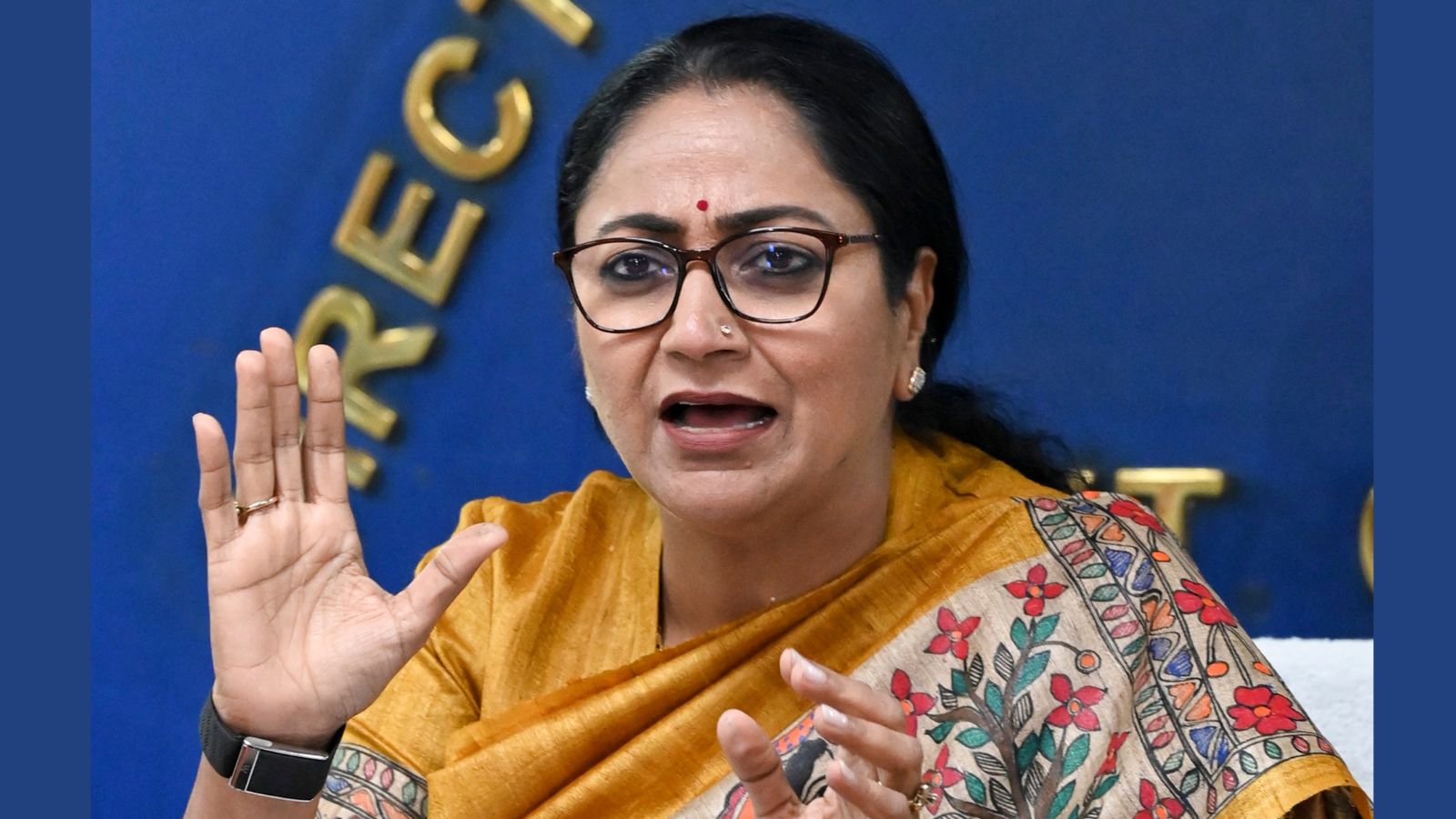 Delhi CM proposes autorickshaws, e-rickshaws for children leaving care institutions