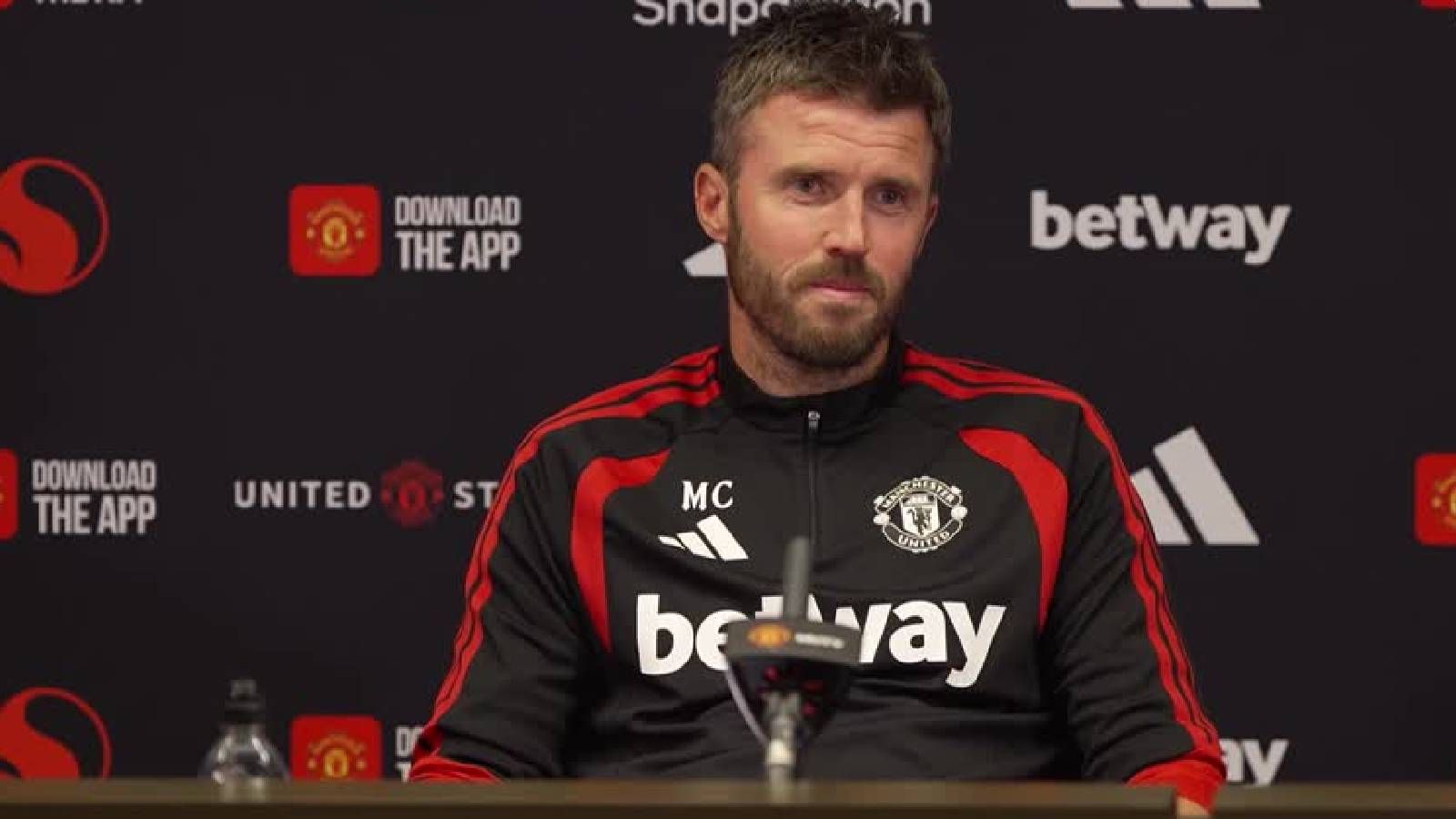 Carrick under pressure as Manchester United crash out of League Cup