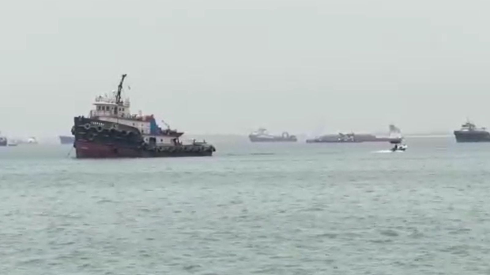 Iran receives US proposal after offering seven-day plan to reopen Hormuz