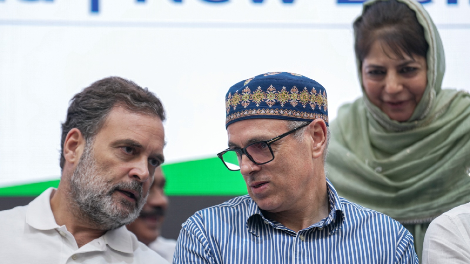 Rahul Gandhi interacts with J&K CM Omar Abdullah during an INDIA bloc coordination meeting. Photo: PTI