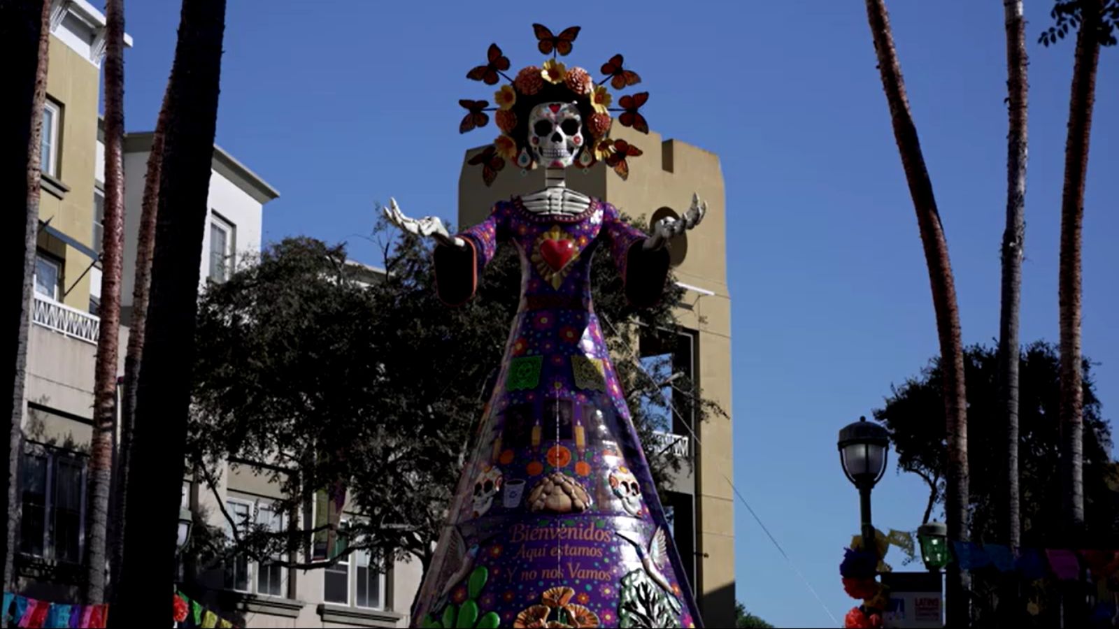 Ahead of Day of the Dead, giant La Catrina statue comes to California