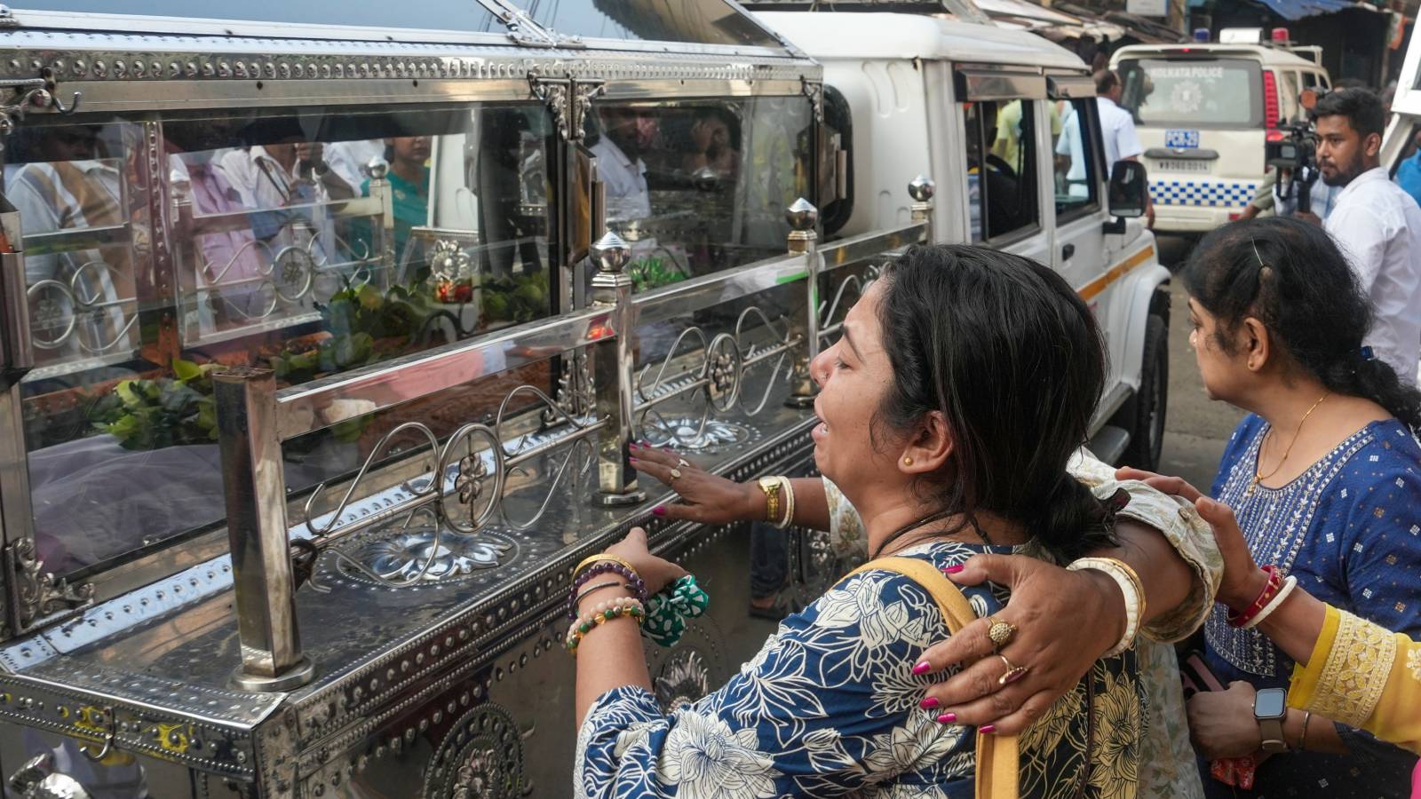 Kolkata stampede: Family members, friends among 19 victims; traumatic asphyxia cited as cause of death