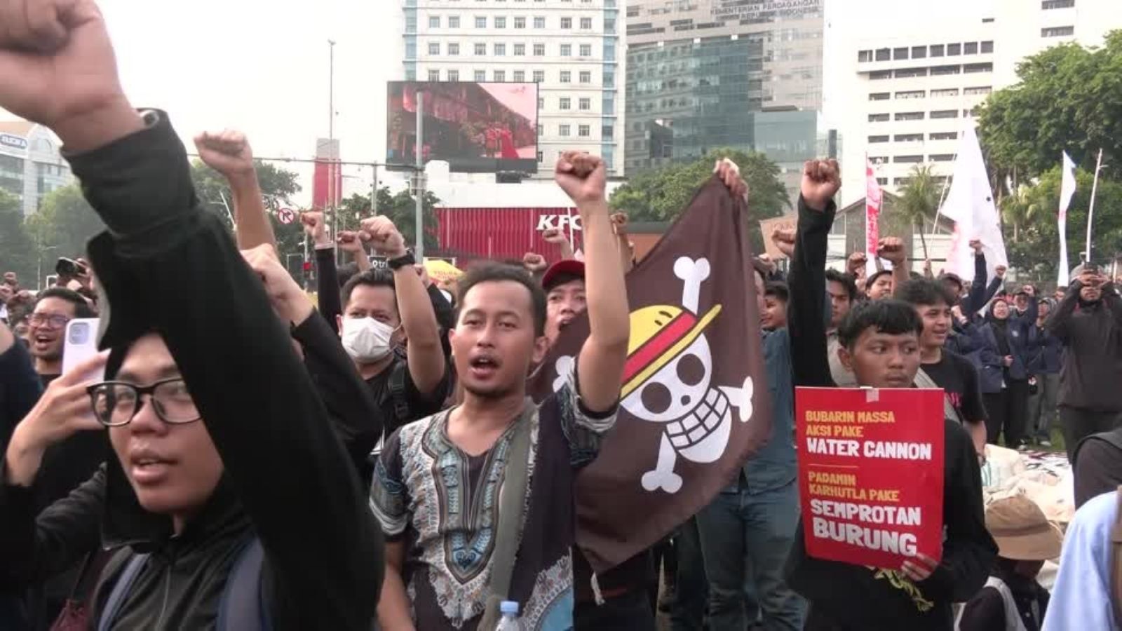 Indonesia protests: Students rally over rising costs, forest fires and Prabowo’s policies