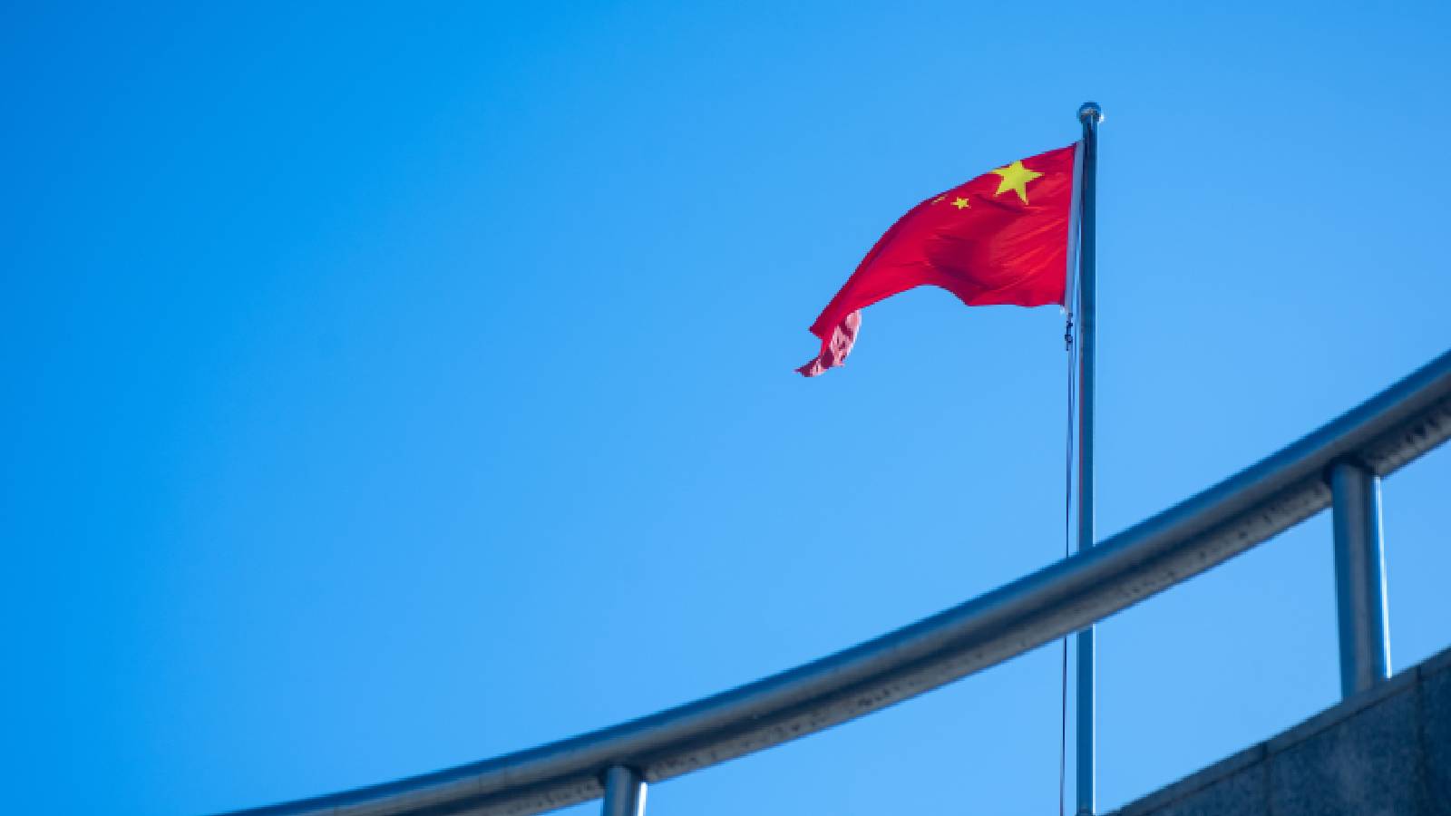China backs reopening of Bab al-Mandeb Strait as tanker attacks raise oil supply fears