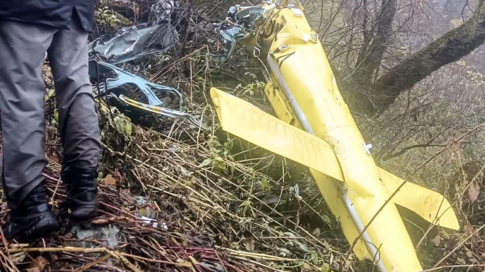 Six killed as helicopter crashes near Joshimath in Uttarakhand
