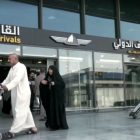 Iraq suspends Iranian flights to Baghdad while Najaf airport functions as normal after US threat