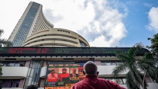 Sensex rebounds 334 points, Nifty gains 95 points in early trade