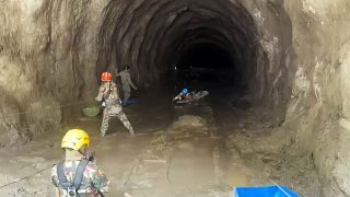 Nepal floods: Fresh alerts issued as rescue efforts continue, death toll reaches 1,050