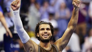 Alcaraz reaches Japan Open semi-finals after Shapovalov retires injured