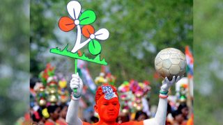 Supreme Court gives EC 4 months to decide TMC name, symbol dispute