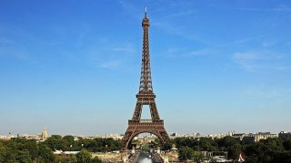 Eiffel Tower chief to step down after female staff excluded during BAPS religious visit