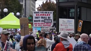 Seattle 'No Kings' rally draws thousands ahead of US midterms