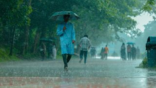 IMD issues red alert for extreme heavy rainfall in five Keralam districts