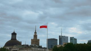 Poland crisis deepens as police secure top court, president cuts short Senegal trip