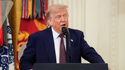 Trump signals attack on Iran's nuclear-linked Pickaxe Mountain site