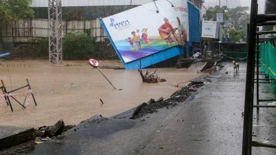 Heavy rain hits flight operations in Delhi, Mumbai airports; over 30 services affected
