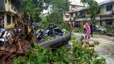 Maharashtra rain fury: Teen drowns in swollen river; one killed, two injured in balcony collapse